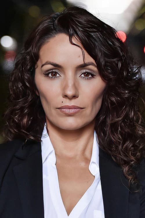 Romy Peniche headshot