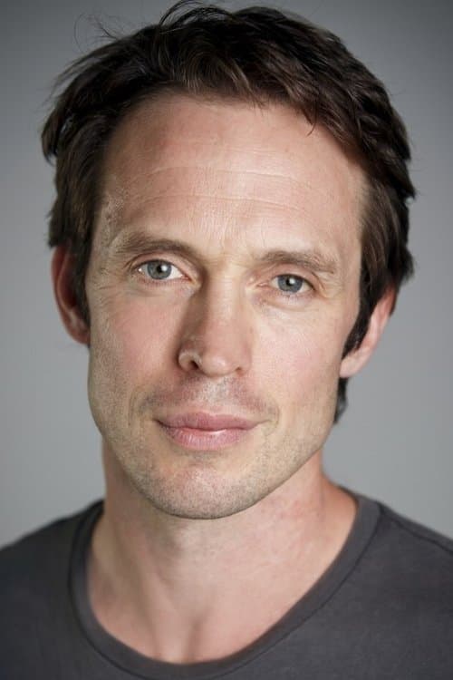 Stephen Phillips headshot