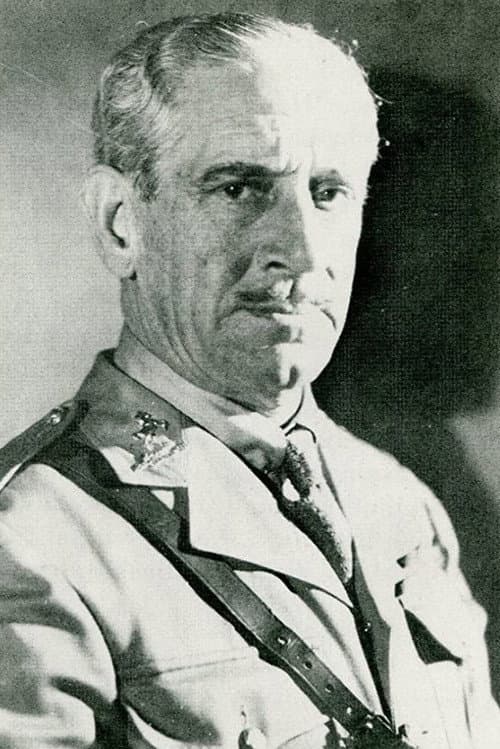 Claude King headshot