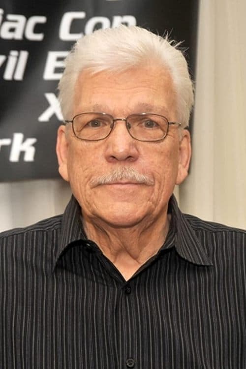Tom Atkins headshot