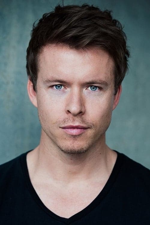 Todd Lasance headshot