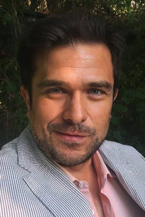 Iván Amaro Bullón headshot