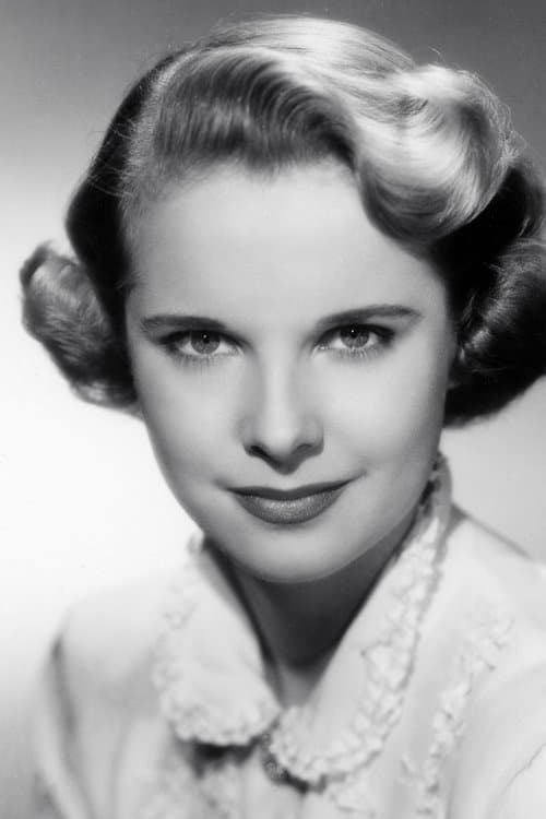 Mona Freeman headshot