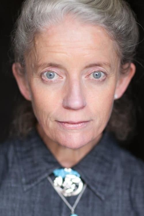 Sue Maund headshot