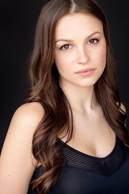 Kayla Wallace headshot