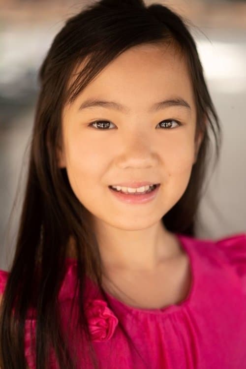 Helena Hu headshot