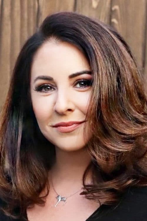 Michelle Ruff headshot