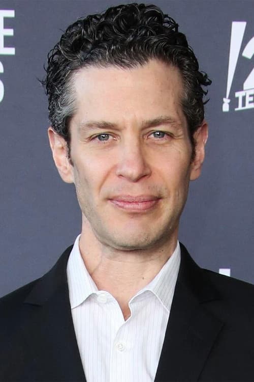Thomas Kail headshot