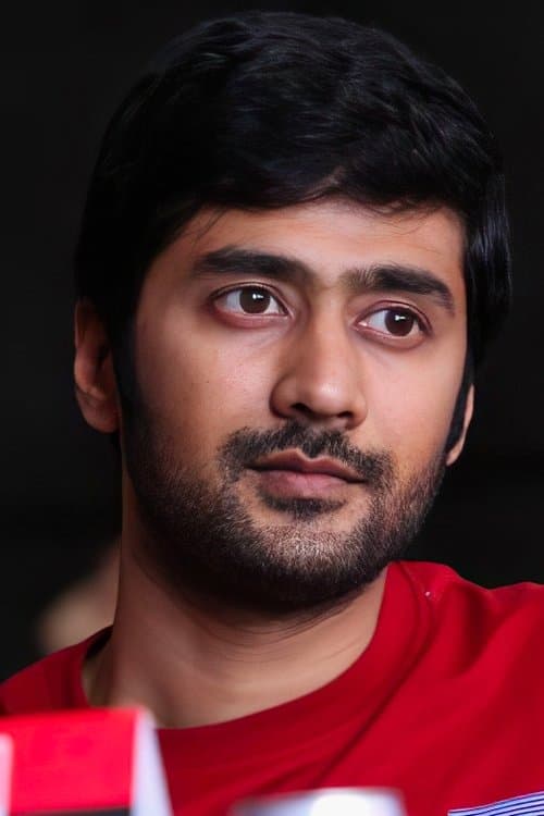 Rahul Ravindran headshot