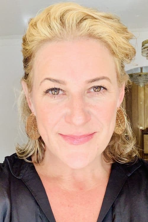 Bonnie Lee Bouman headshot