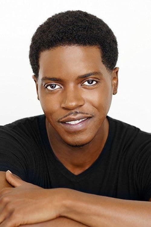 Shane Dean headshot