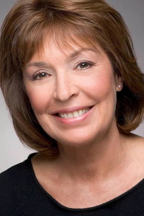 Polly Adams headshot