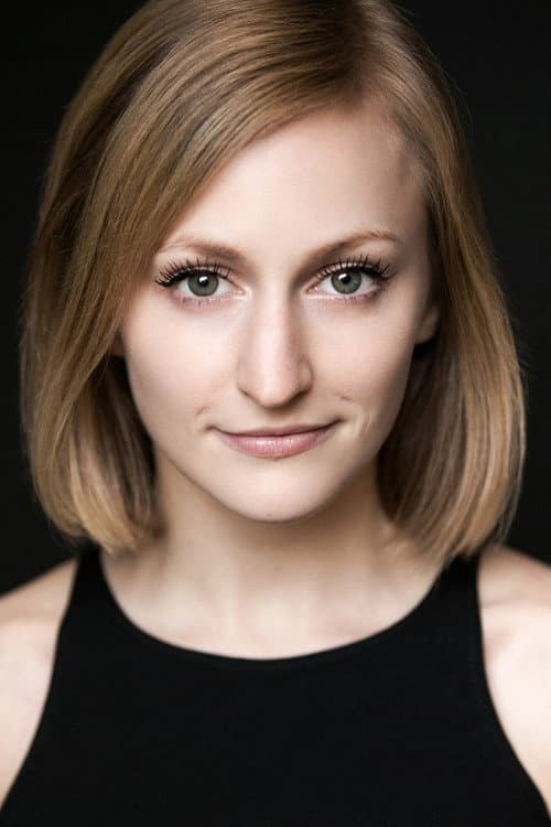 Carly Bawden headshot