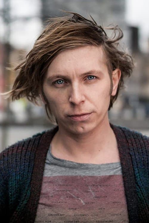 Bronson Webb headshot