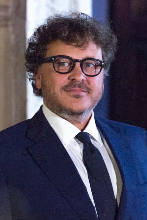 Marco Belardi headshot