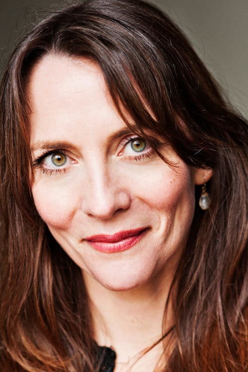 Anna Wilson-Jones headshot
