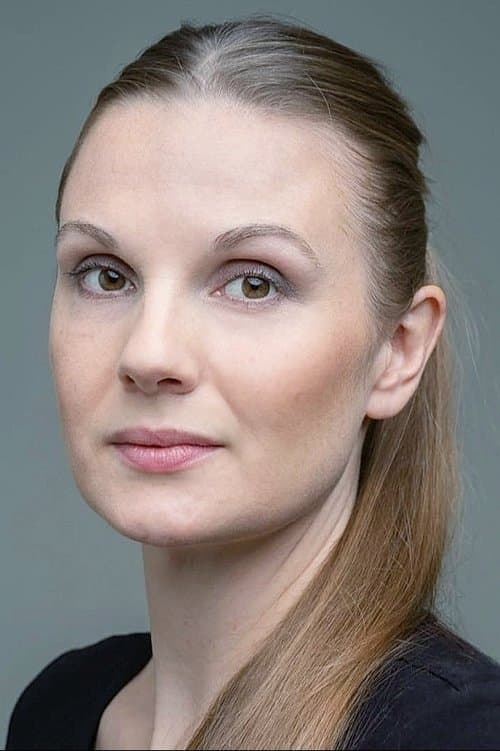 Rebecka Johnston headshot