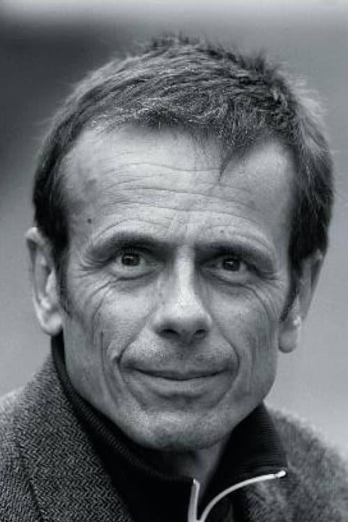Tom Watt headshot