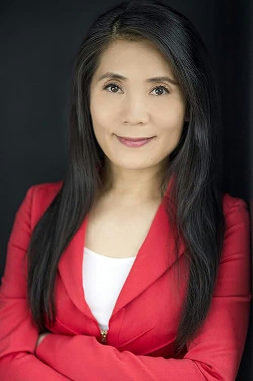 Fiona Fu headshot
