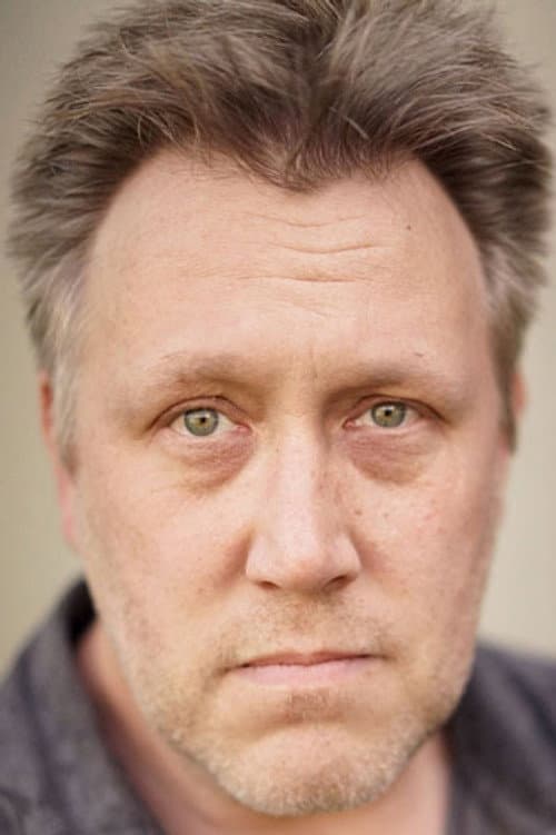 Erich Hoeber headshot