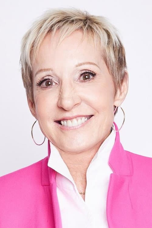 Karen Mills headshot
