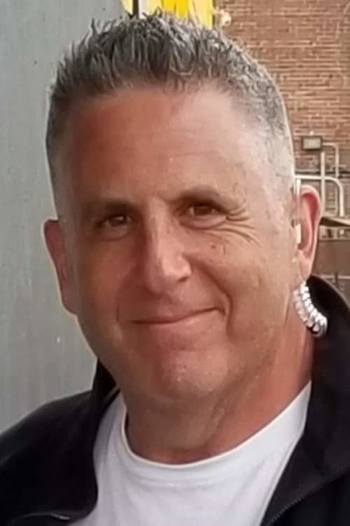 Scott Lazar headshot