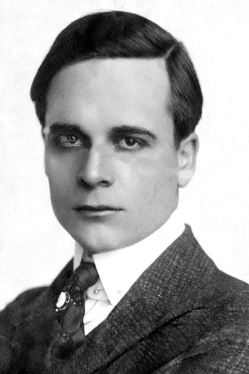 Edmund Cobb headshot