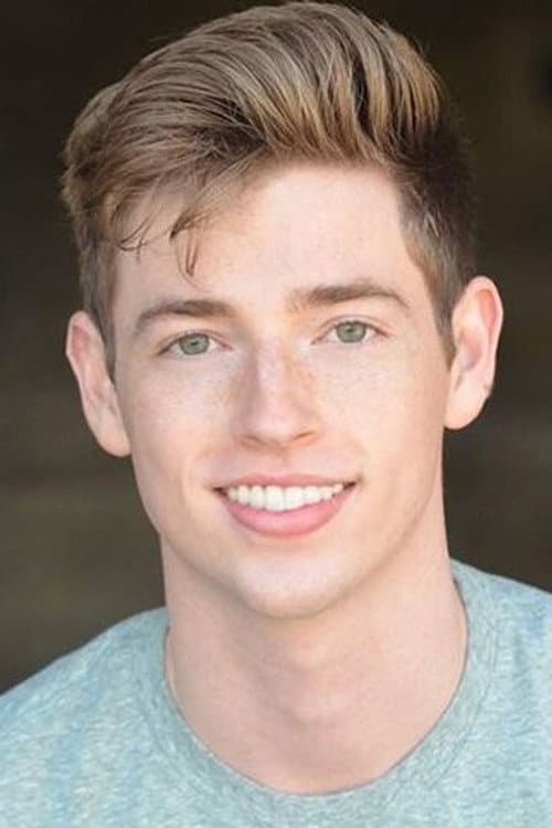 Jackson Pace headshot