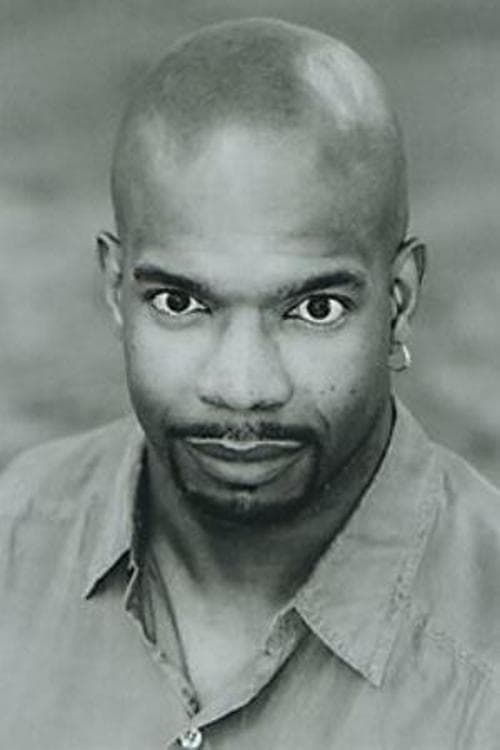 Ken Thomas headshot