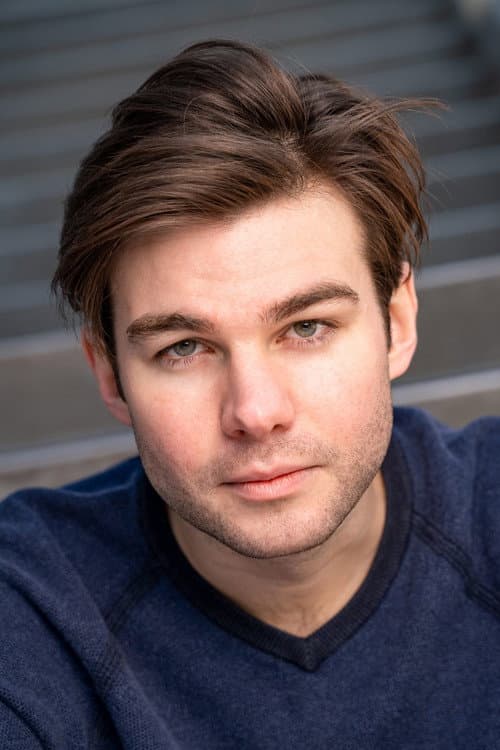 Zach Strum headshot