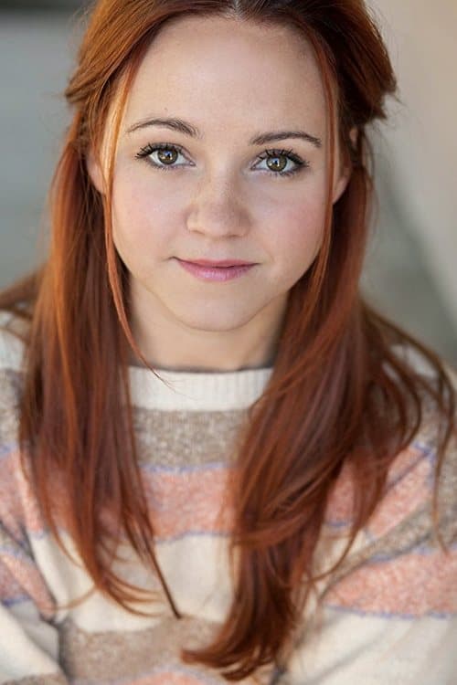 Chelsea Alden headshot