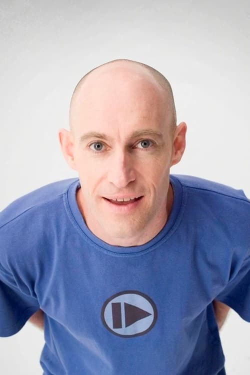 Shane Dundas headshot