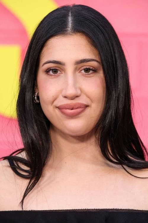 Sadie Sandler headshot
