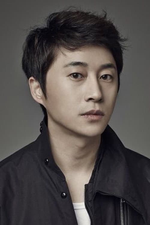 Lee Kyu-bok headshot