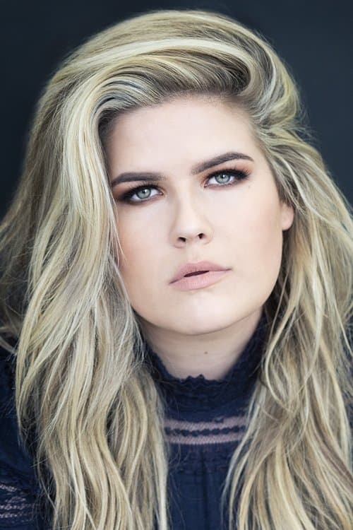 Erica Lindbeck headshot