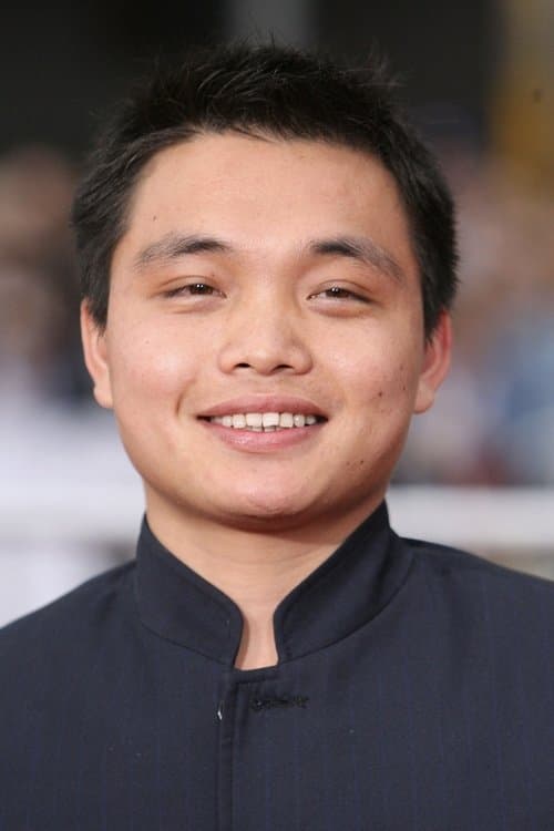 Shaobo Qin headshot
