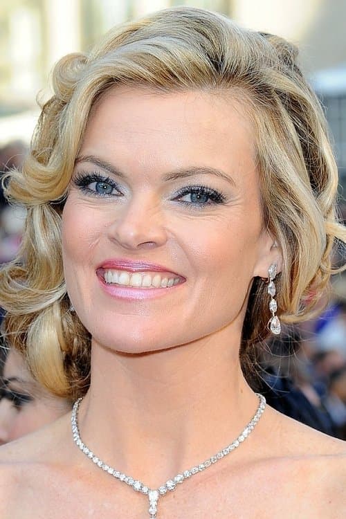 Missi Pyle headshot