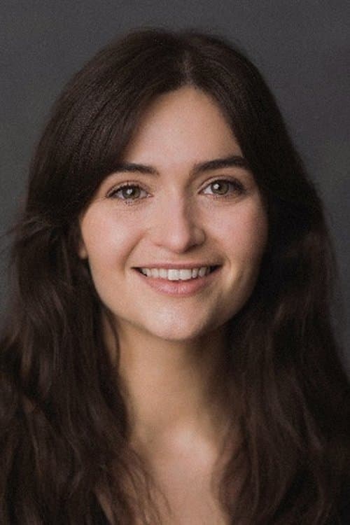 Elizabeth Custodio headshot