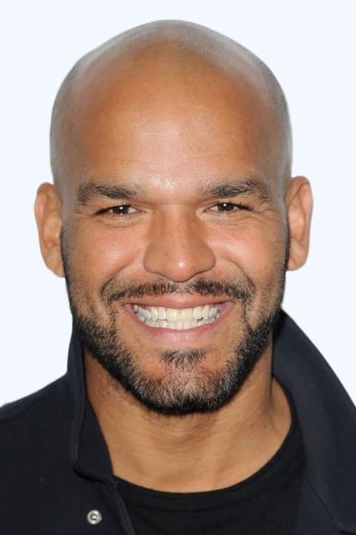 Amaury Nolasco headshot