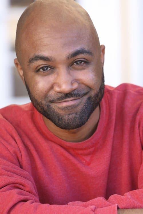 Raphael Chestang headshot