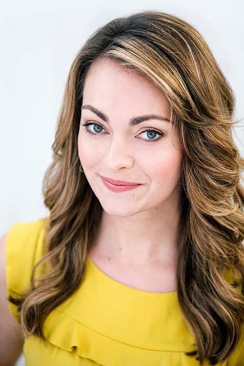 Baily Hopkins headshot