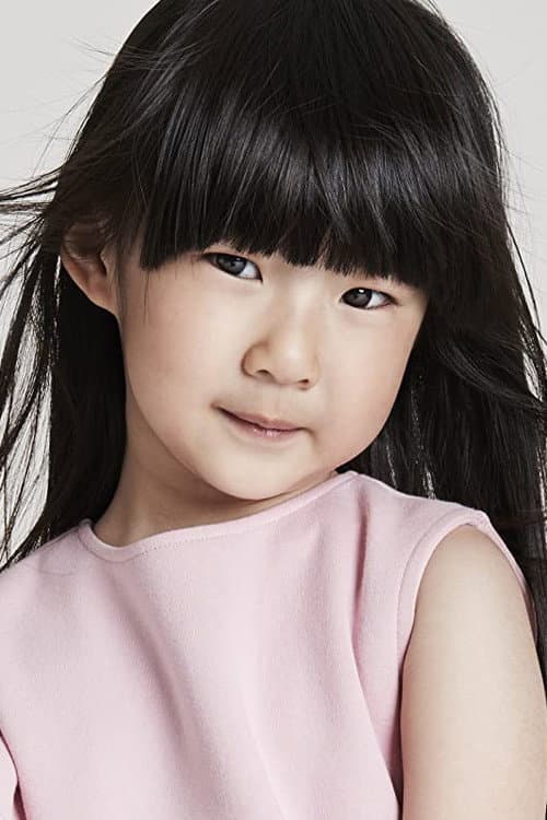 Ivy Wong headshot