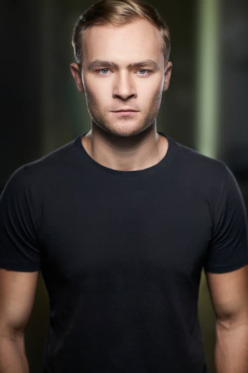 Skyler Mowatt headshot