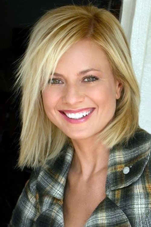 Antonella Elia headshot