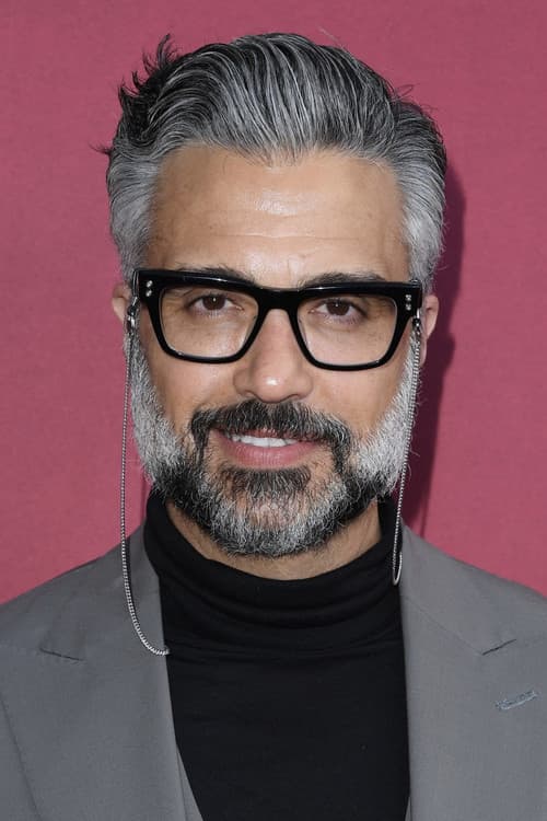Jaime Camil headshot