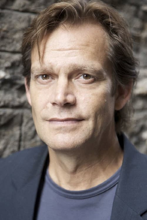 Mark Benninghoffen headshot