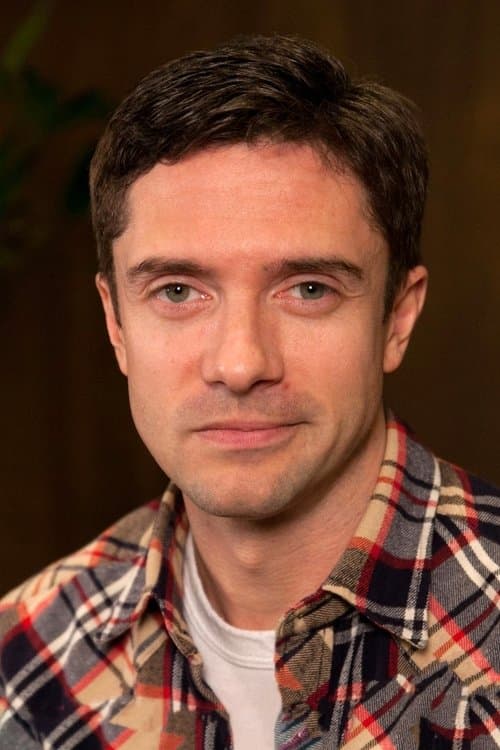 Topher Grace headshot