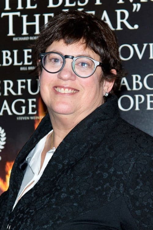Karen Rosenfelt headshot