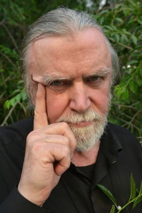 Andrey Tropyllo headshot