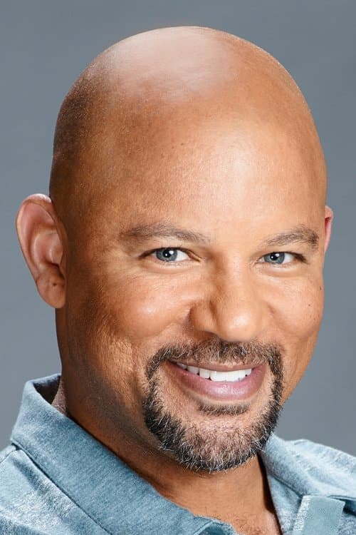 Chris Williams headshot